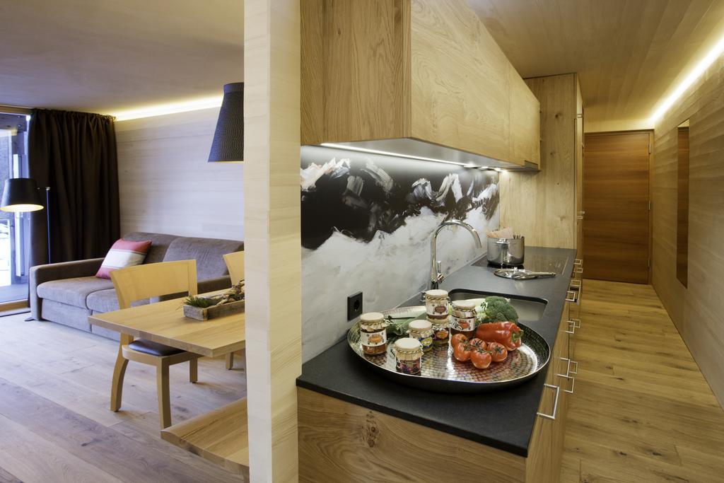 N Apartments Hotel Шоппернау Номер фото